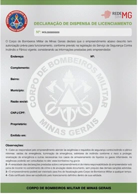 Engenheiro CREA-MG analisando imóvel para Dispensa de Licenciamento